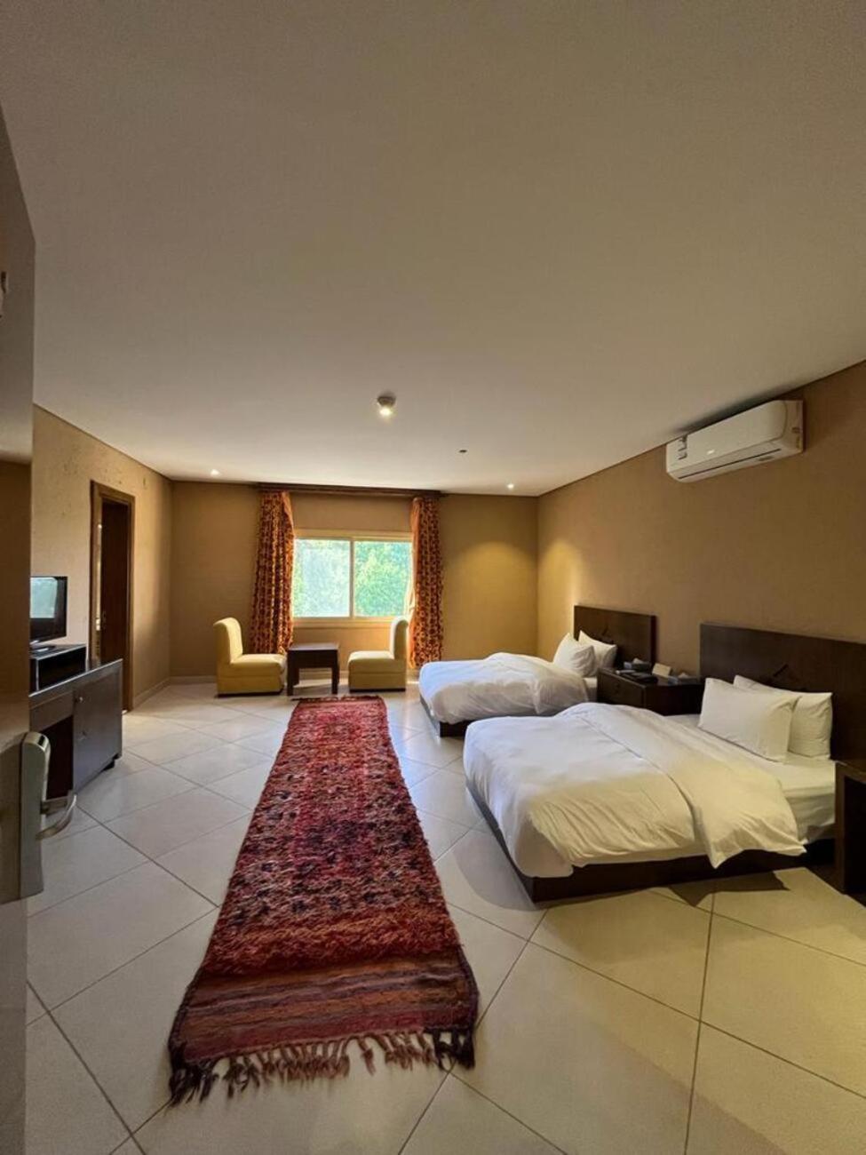 Al Malfa Resort Unaizah Exterior photo