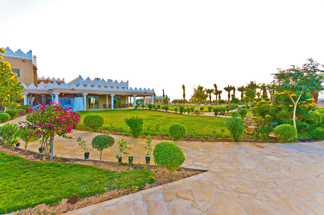 Al Malfa Resort Unaizah Exterior photo
